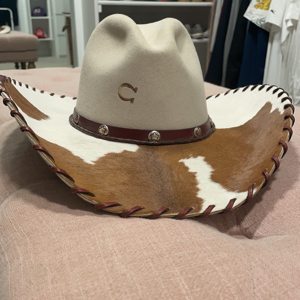 Felt cowboy hat.  Cowhide brim - Picture 4 of 4